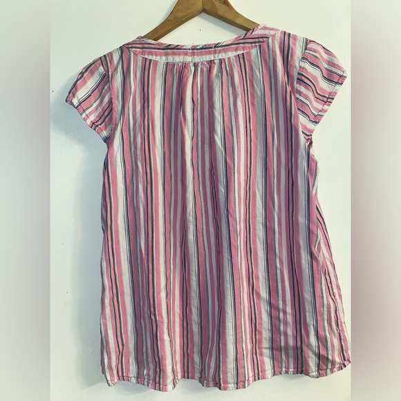 St John’s Bay Women’s Top - Picture 2 of 4